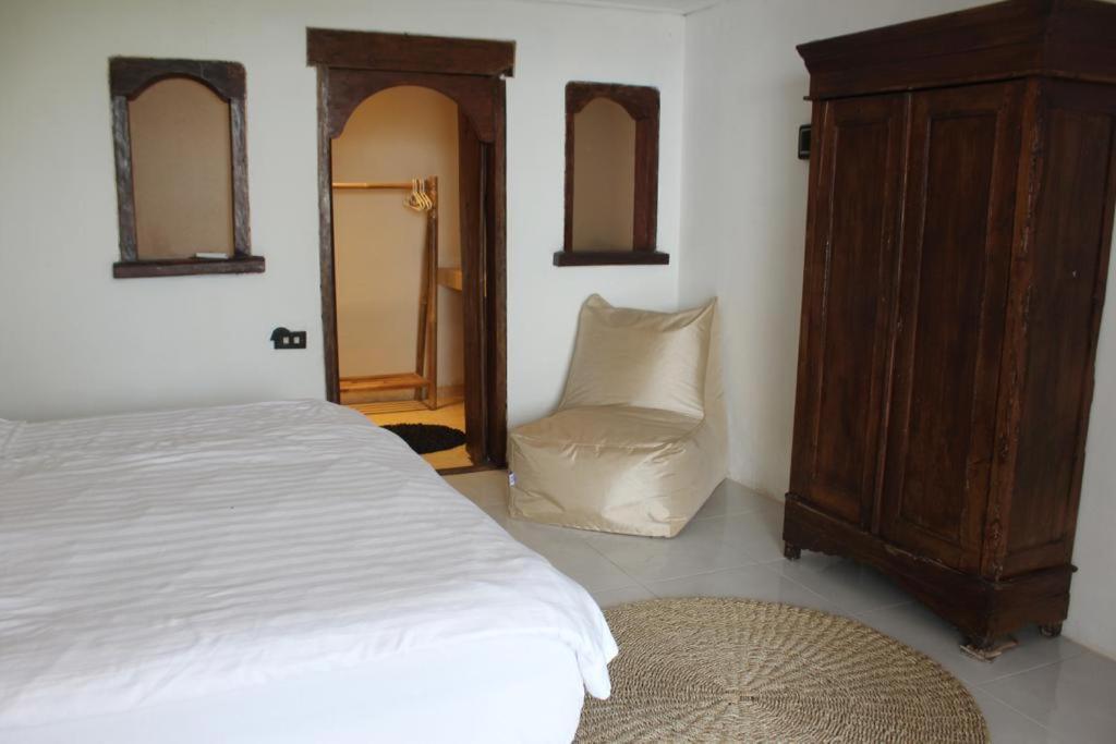 Lombok Coconut Hotel Mangsit Екстер'єр фото